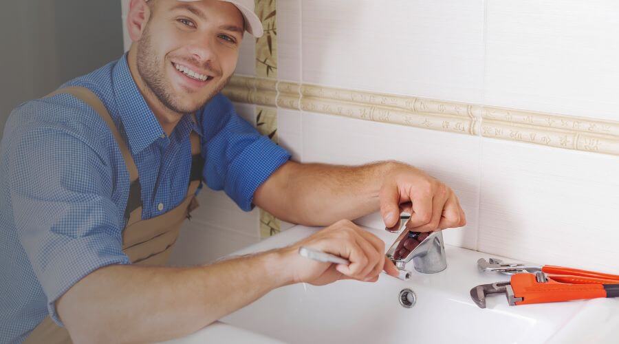 Professional clogged drains services in Vilonia, AR